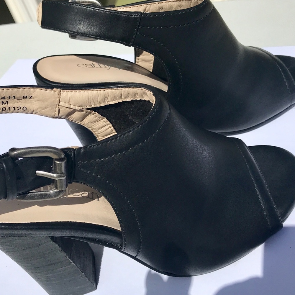 CATHY JEAN BLACK OPEN TOE/OPEN SLING BACK HEEL, 6